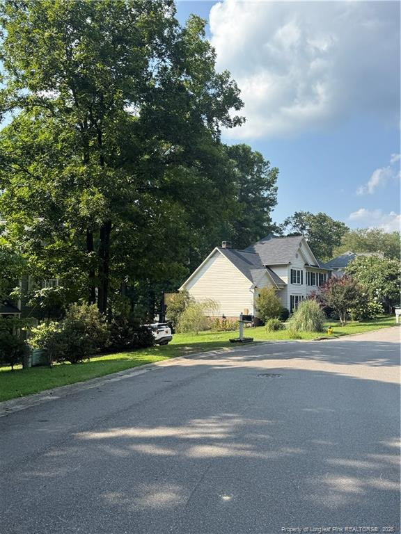 709 Stonington Dr, Fayetteville, NC 28311