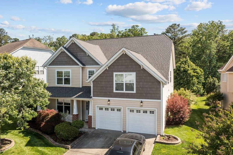 709 Wellbrook Station Rd, Cary, NC 27519
