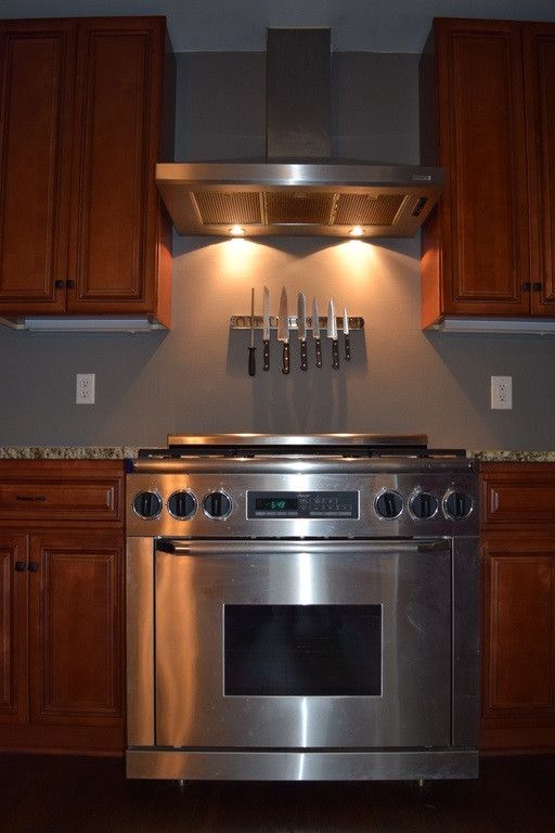 709 E Whitaker Mill Rd, Raleigh, NC 27608