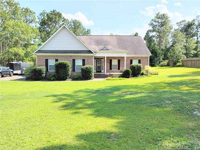 7091 Lamplighter Dr, Fayetteville, NC 28306