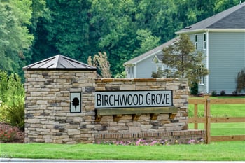 71 Brodhead Dr, Fuquay Varina, NC 27526