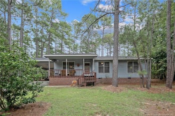 71 Canterbury Rd, Sanford, NC 27332