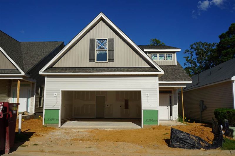71 Denby Cir, Clayton, NC 27527