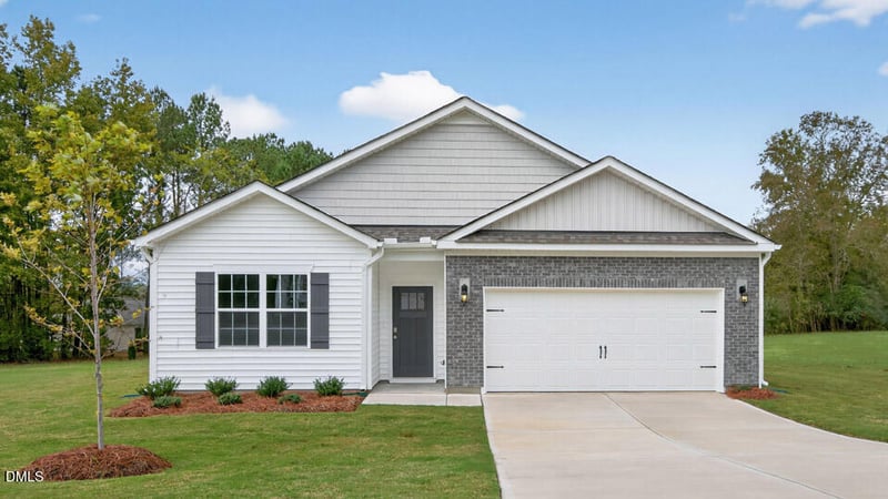 71 Hawksmoore Ln, Lillington, NC 27546