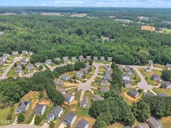 71 Herndon Ct, Clayton, NC 27520