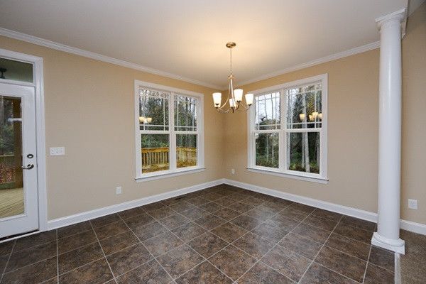 71 Joni Ct, Four Oaks, NC 27524