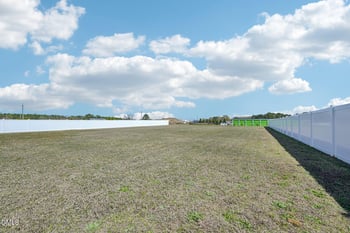 71 Lassiter Hills Dr, Four Oaks, NC 27524