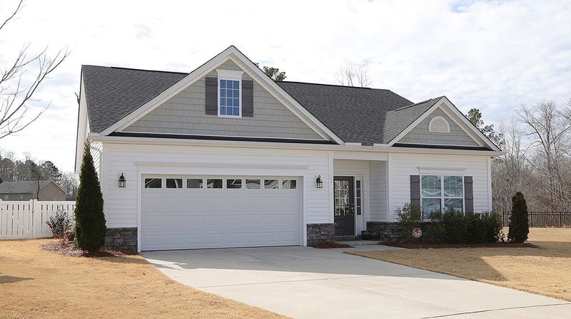 71 Onyx Ct, Clayton, NC 27520