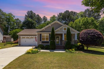 71 Potted Plant Ct, Clayton, NC 27520
