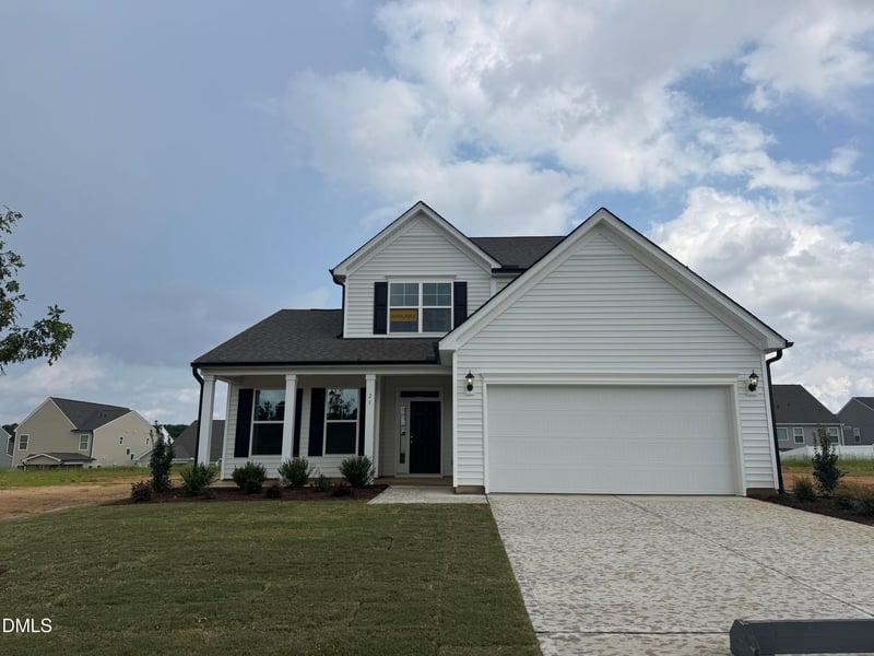 71 Quilting Dr #196, Benson, NC 27504