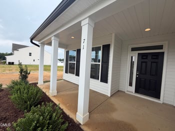 71 Quilting Dr #196, Benson, NC 27504