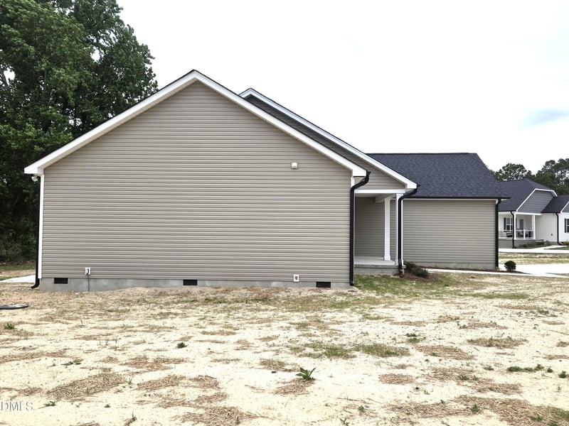 71 Roll Tide Ct, Angier, NC 27501