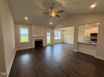 71 Royal Ave, Selma, NC 27576
