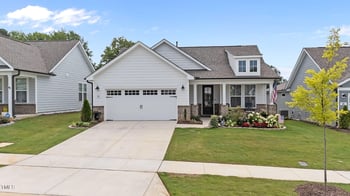 71 Secretariat Dr, Clayton, NC 27520
