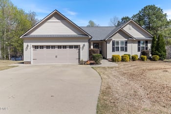 71 Shetland Ln, Smithfield, NC 27577