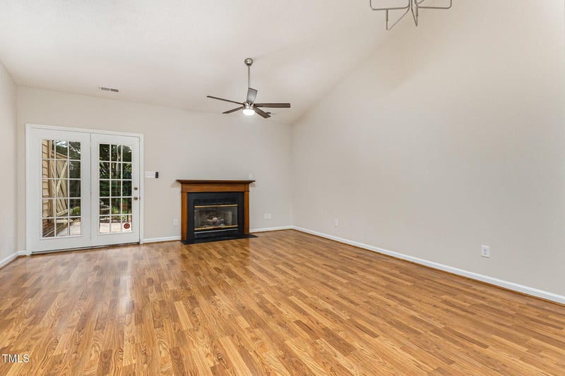 71 Stone Hill Ct, Durham, NC 27704