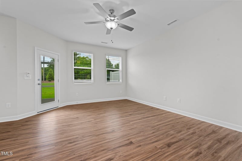 71 Village Edge Dr, Lillington, NC 27546