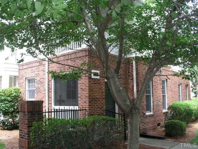 710-101 Copperline Dr #101, Chapel Hill, NC 27516