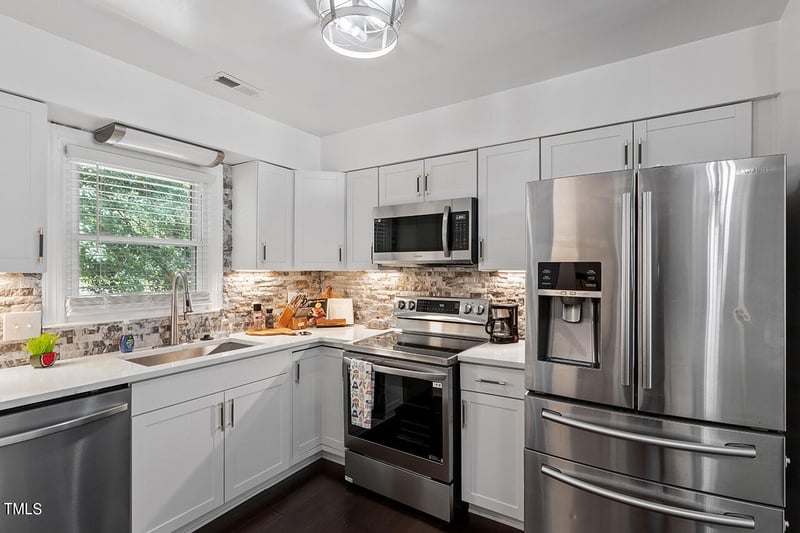710 Branniff Dr, Cary, NC 27513