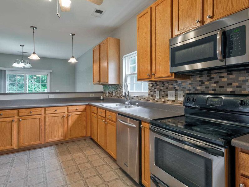 710 Calavaras Ln, Knightdale, NC 27545