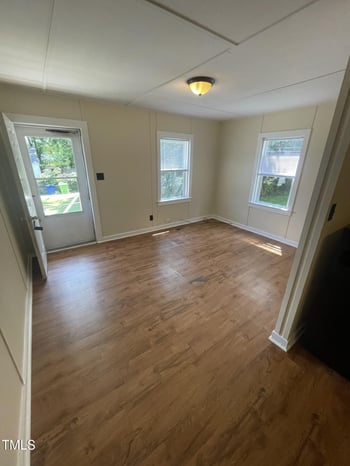 710 Coleman St, Raleigh, NC 27610