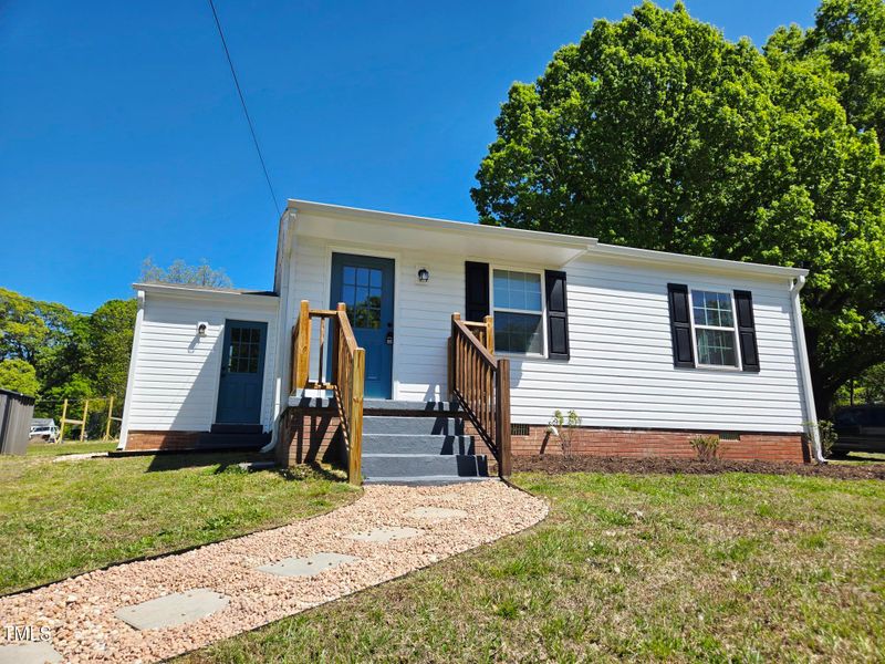 710 Dothan Ave, Burlington, NC 27217