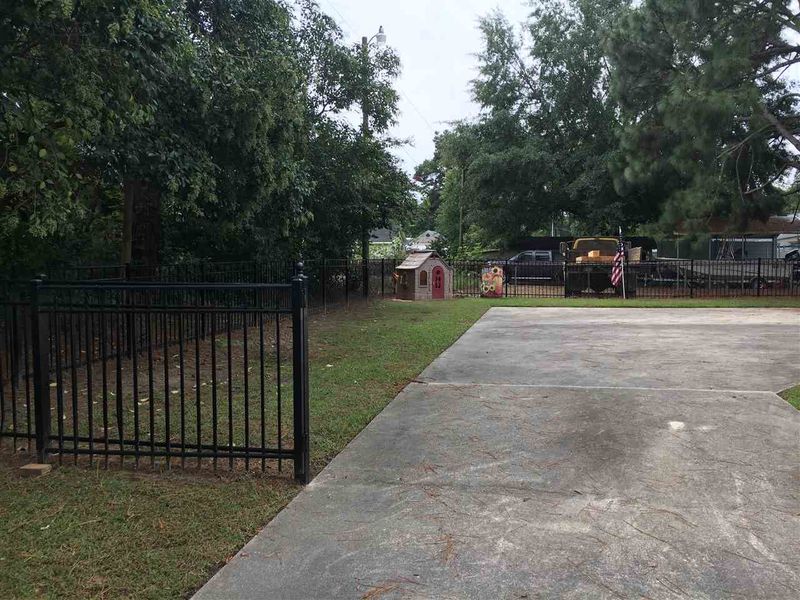 710 N General Lee Ave, Dunn, NC 28334