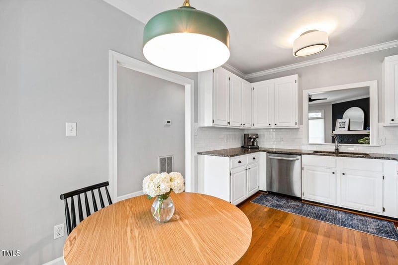 710 Harvey St, Raleigh, NC 27608
