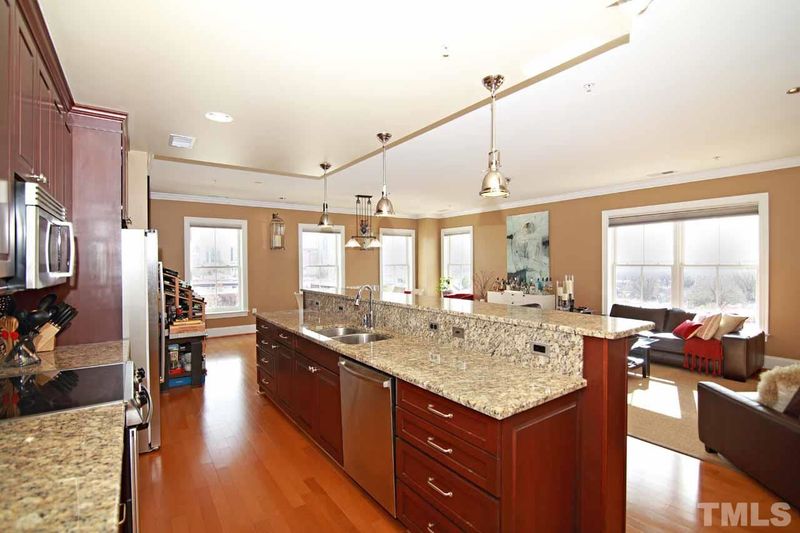 710 Independence Pl #507, Raleigh, NC 27603