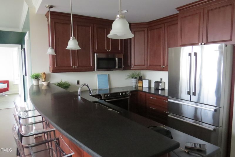 710 Independence Pl #602, Raleigh, NC 27603