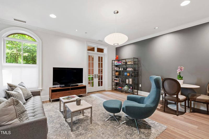 710 Independence Pl, Raleigh, NC 27603