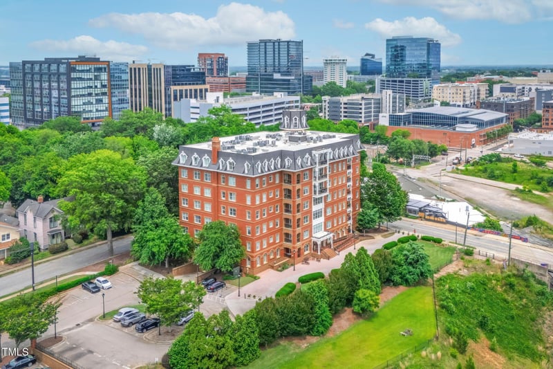 710 Independence Pl, Raleigh, NC 27603