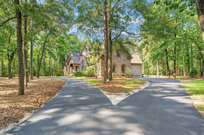 710 Lake Shore Dr, Goldsboro, NC 27534