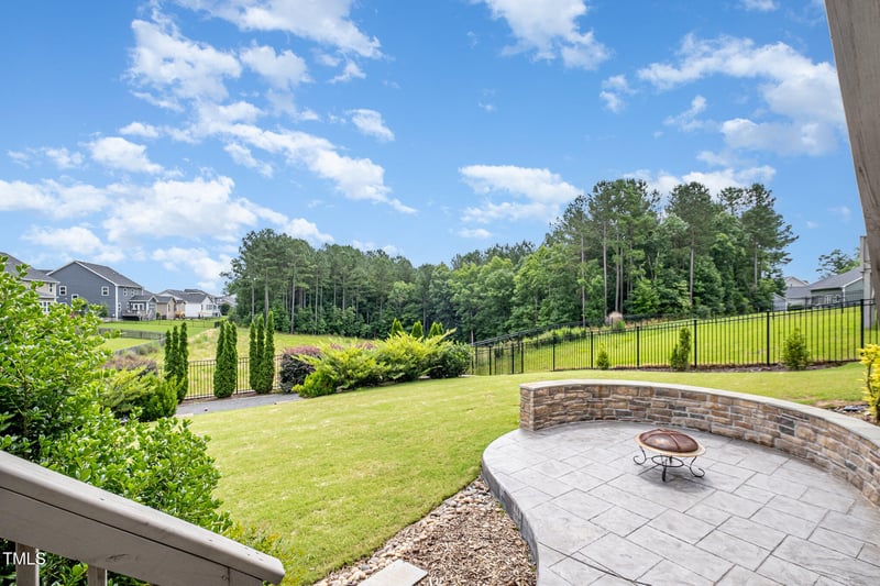 710 Legacy Falls Dr, Chapel Hill, NC 27517