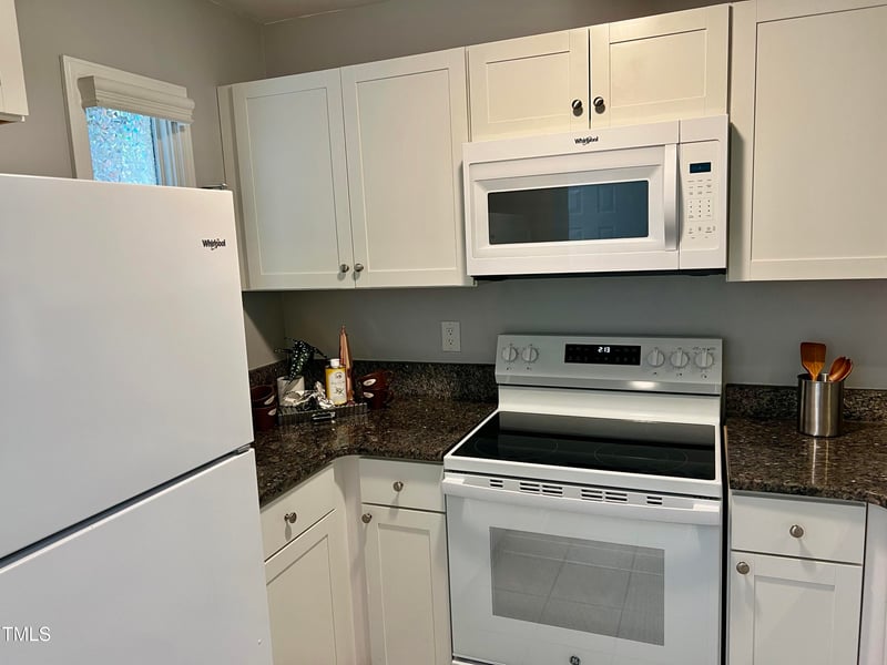 710 M L K Jr Blvd #F4, Chapel Hill, NC 27514