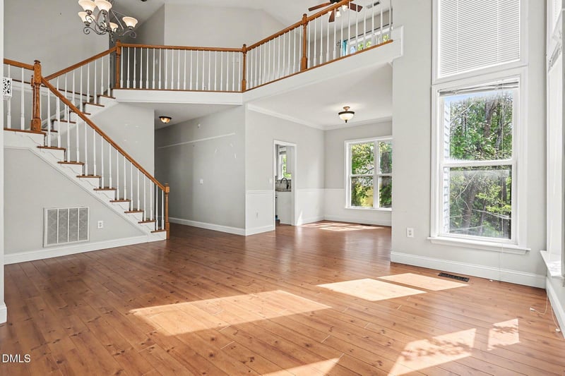 710 Midsummer Ln, Apex, NC 27502