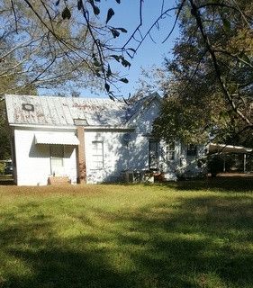 710 E Pearsall St, Dunn, NC 28334