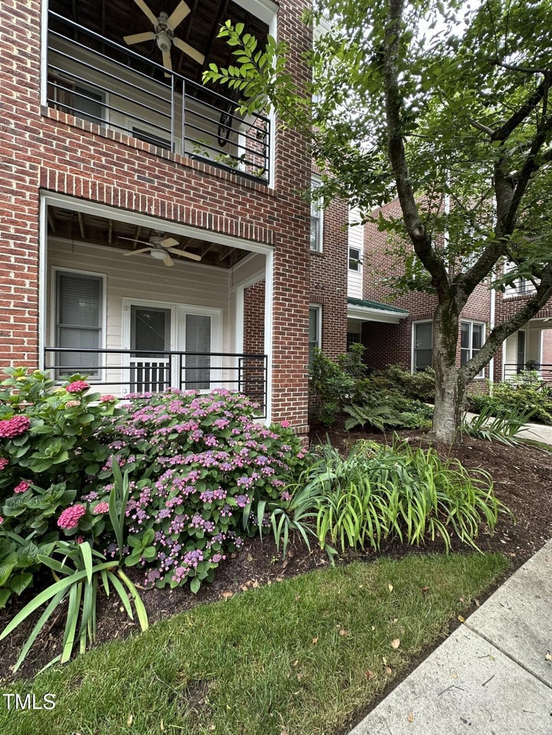 710 Person St #103, Raleigh, NC 27604