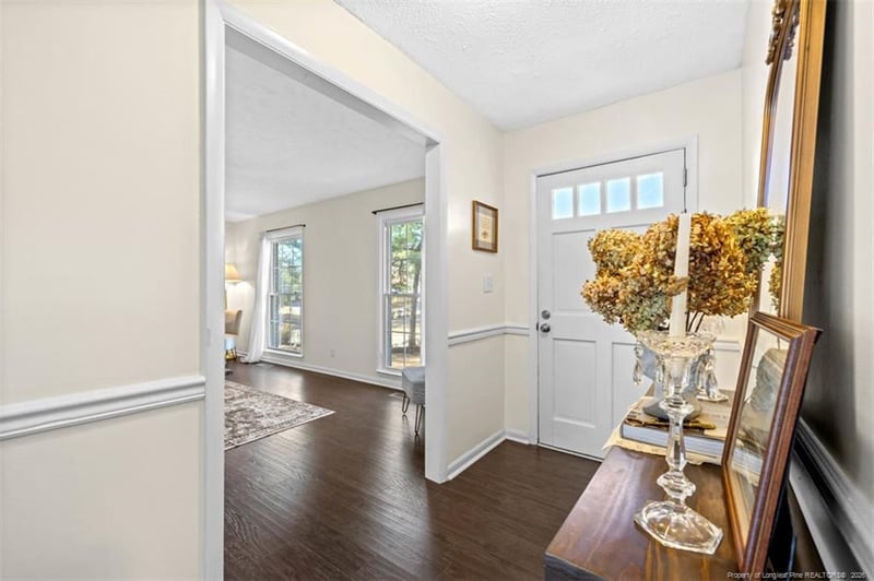710 Roundtree Dr, Fayetteville, NC 28304