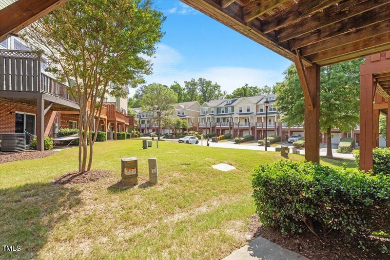 710 Samuel Cary Dr, Cary, NC 27511