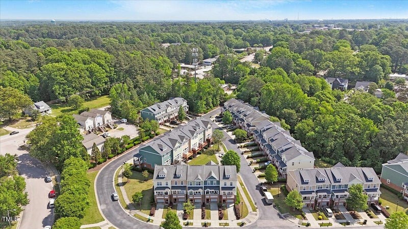 710 Samuel Cary Dr, Cary, NC 27511