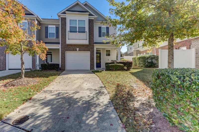 710 Silver Stream Ln, Cary, NC 27519