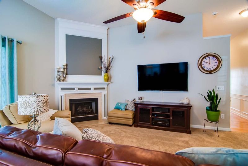 710 Spring Meadow Dr, Durham, NC 27713