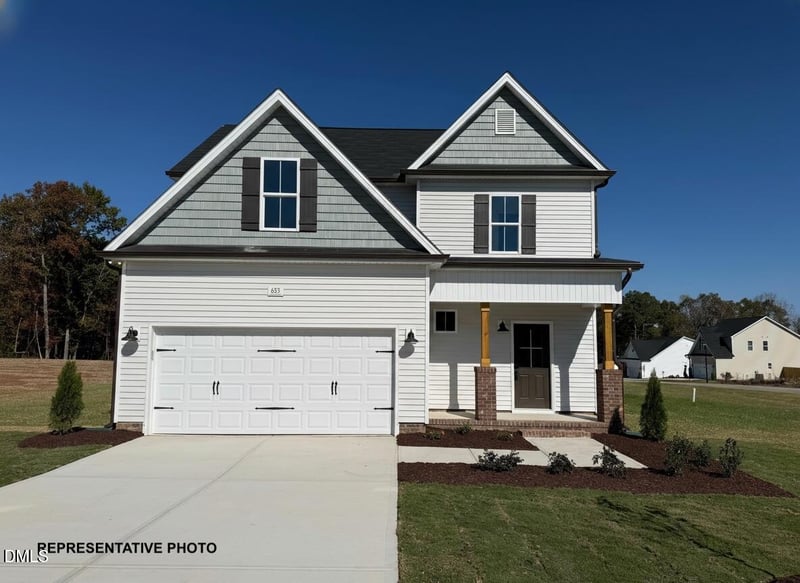 710 Springtooth Dr, Zebulon, NC 27597