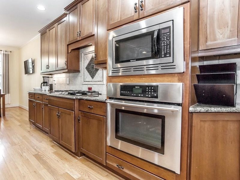 7100 Capulin Crest Dr, Apex, NC 27539