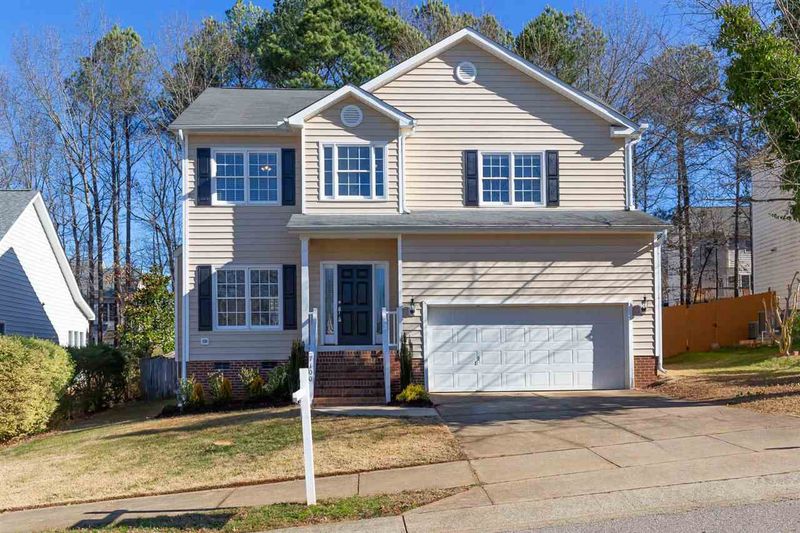 7100 Englehardt Dr, Raleigh, NC 27617