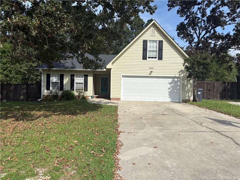 7100 Lytteton Dr, Fayetteville, NC 28311