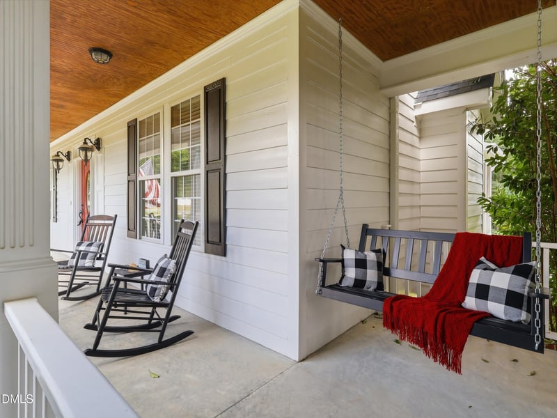 7100 Sarahwood Ct, Willow Springs, NC 27592