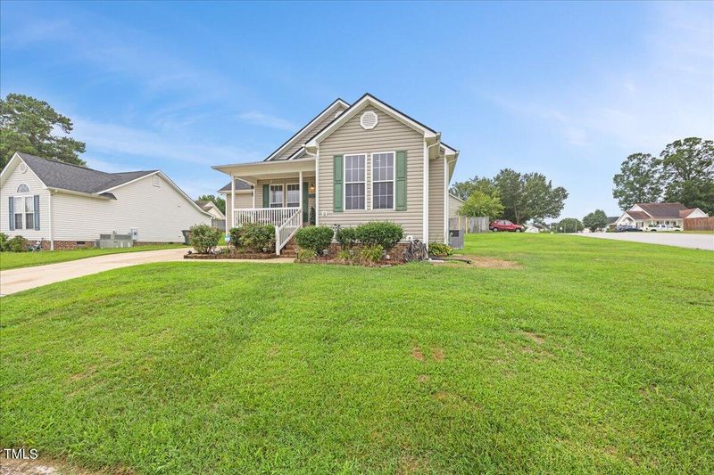 7100 Spanglers Spring Way, Raleigh, NC 27610