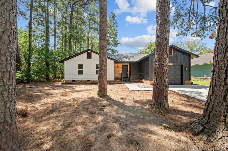 7101 San Juan Dr, Fayetteville, NC 28314